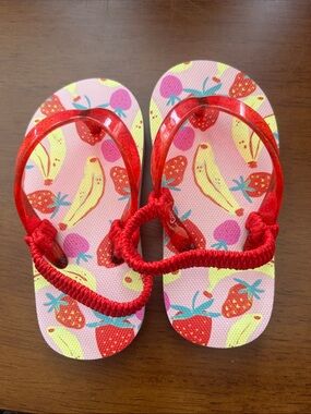 Kids Red Strawberry & Banana Print Flip Flops